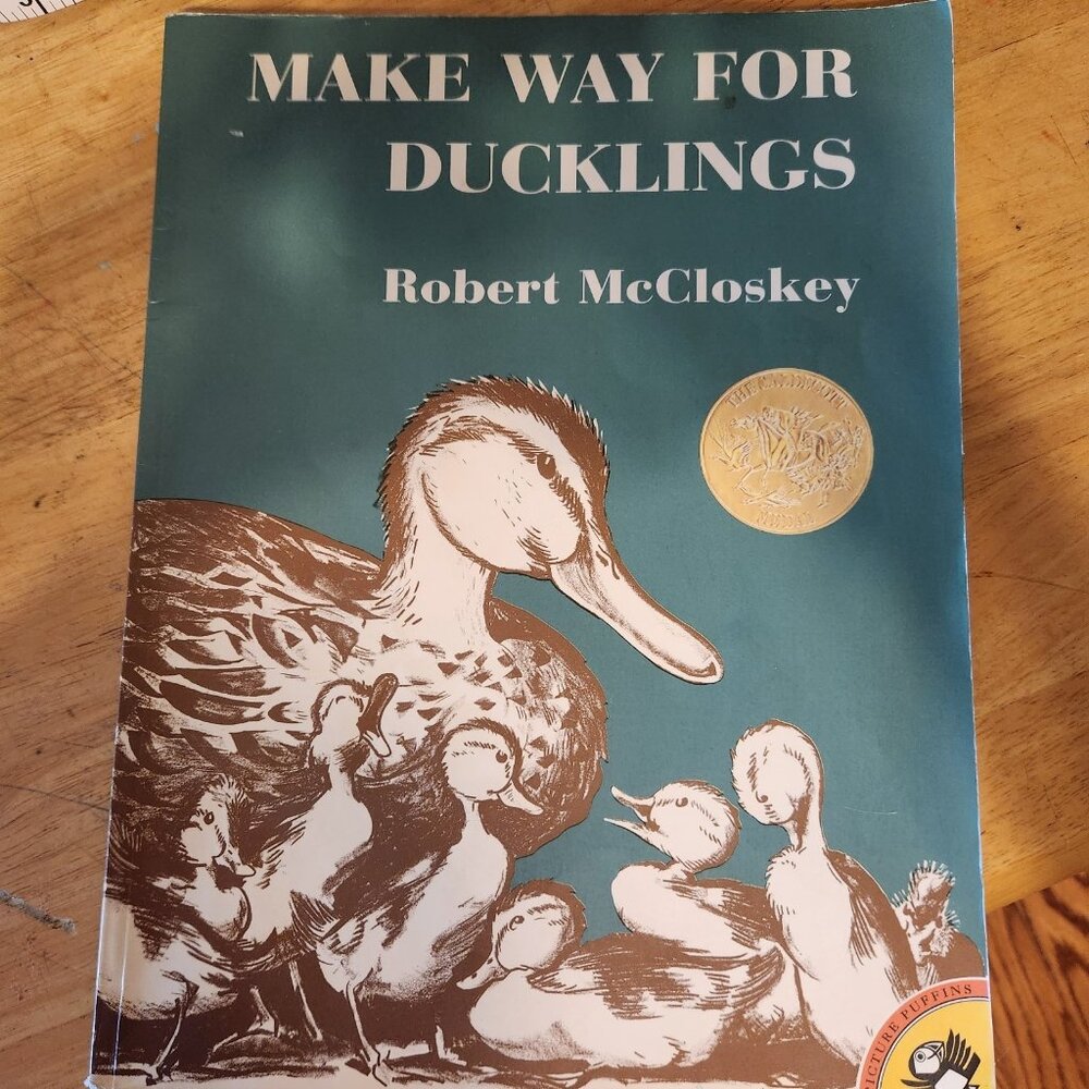Make Way for Ducklings by Robert McCloskey (1999, Trade Paperback)